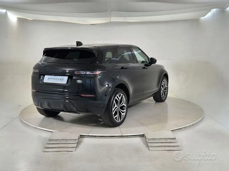 Land Rover Range Rover Evoque 2019 photo 2