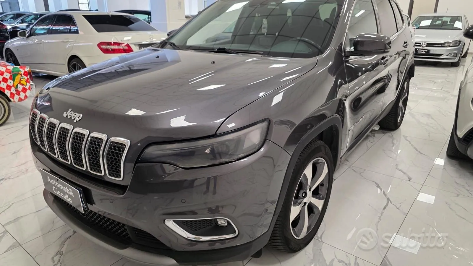 Jeep Cherokee 2019 photo 3