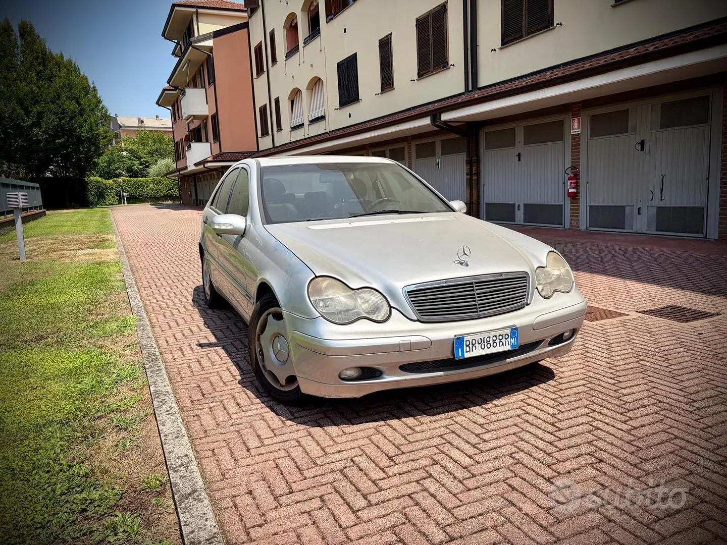 Mercedes-Benz C-Class 2000 photo 2