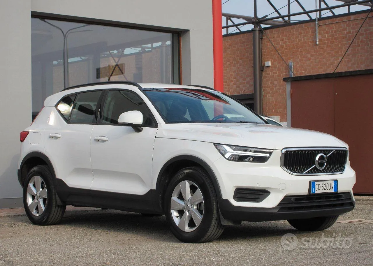 Volvo Xc40 2020 photo 2