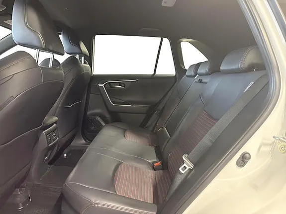 Toyota Rav4 2023 photo 4