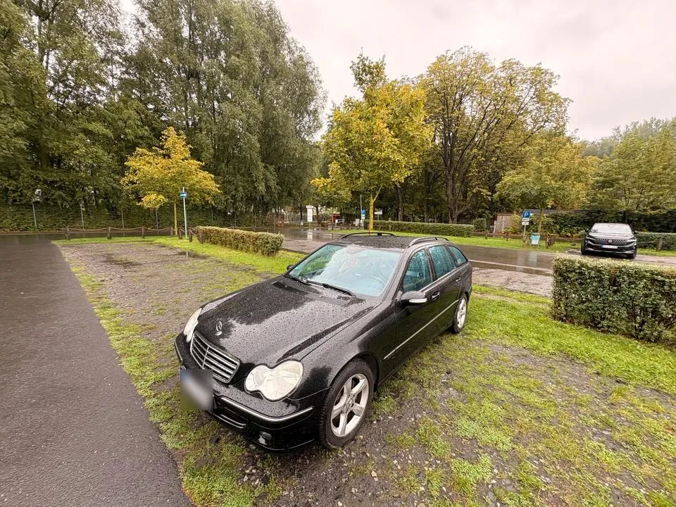 Mercedes-Benz W203