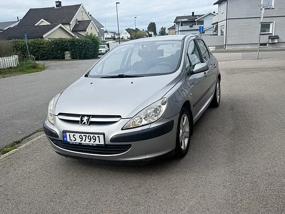 Peugeot 307 2002 photo 2
