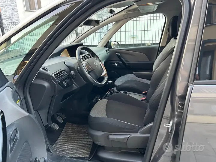 Citroen Grand C4 Picasso 2018 photo 5