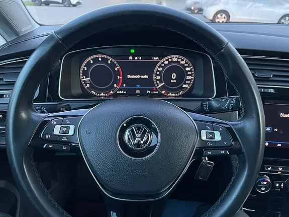 Volkswagen Golf Vii 2018 photo 3