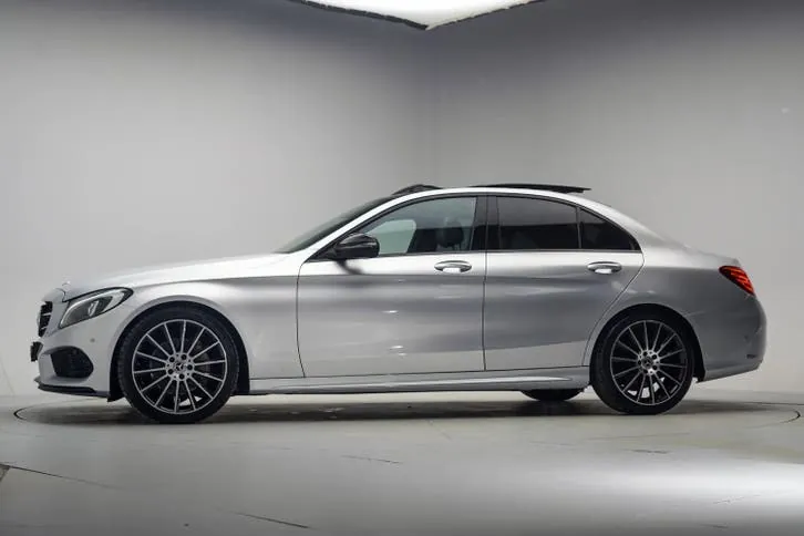 Mercedes-Benz C-Class 2018 photo 2