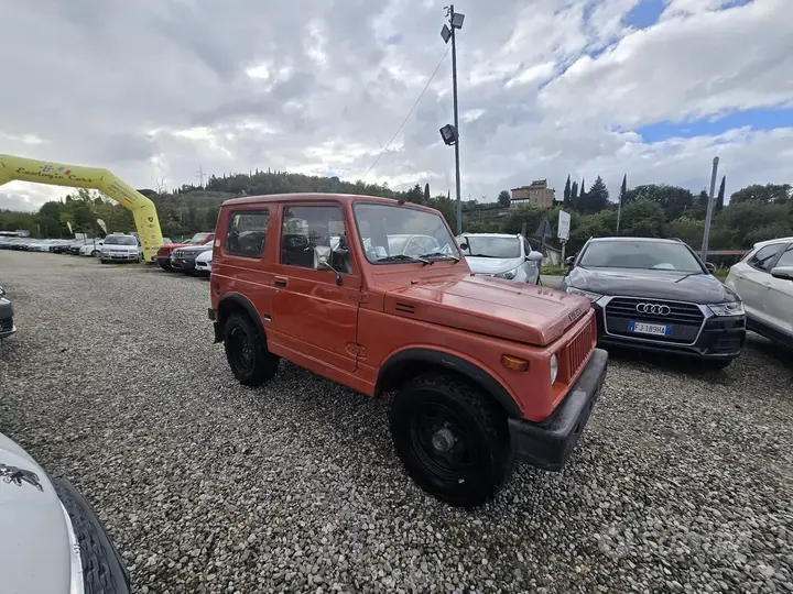 Suzuki Samurai 1985 photo 3