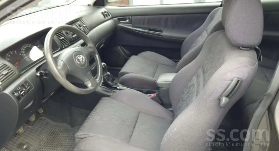 Toyota Corolla 2003 photo 3
