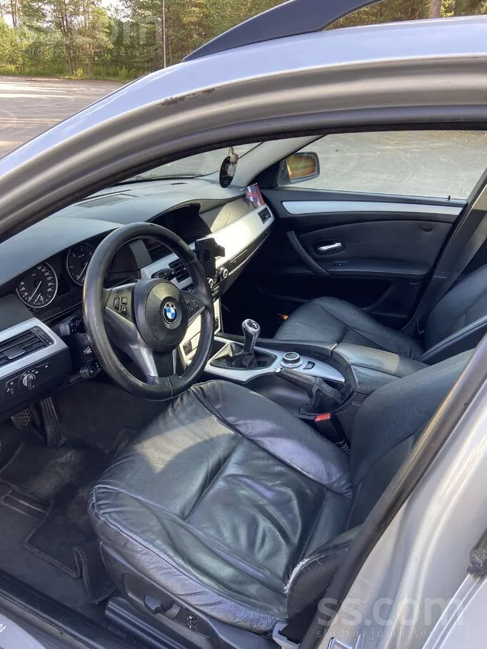 BMW 525 2009 photo 5