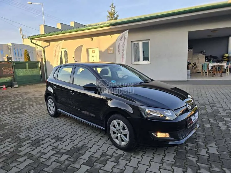 Volkswagen Polo 2011 photo 5