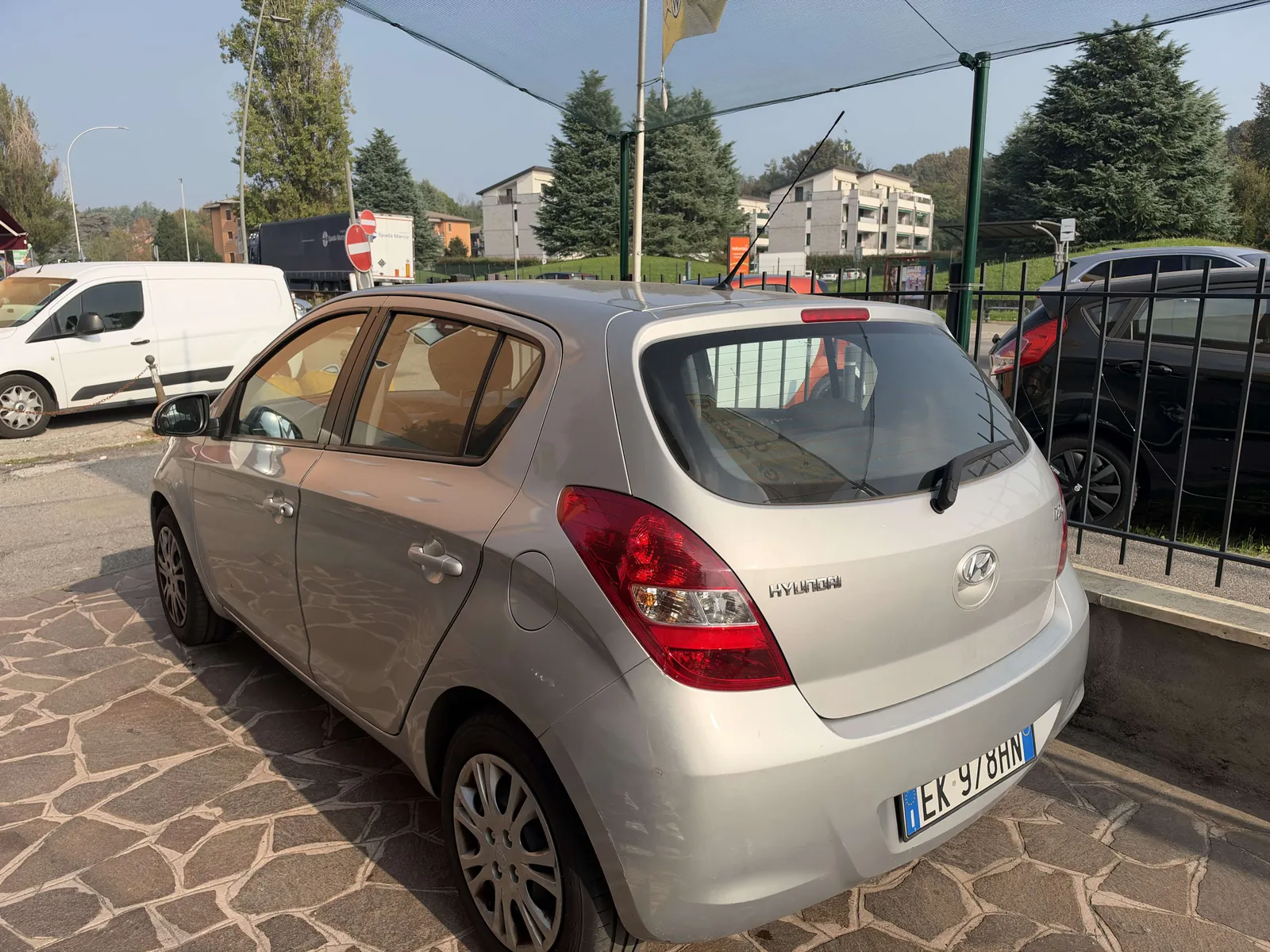 Hyundai I20 2011 photo 3