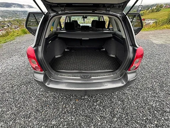 Toyota Avensis 2008 photo 3