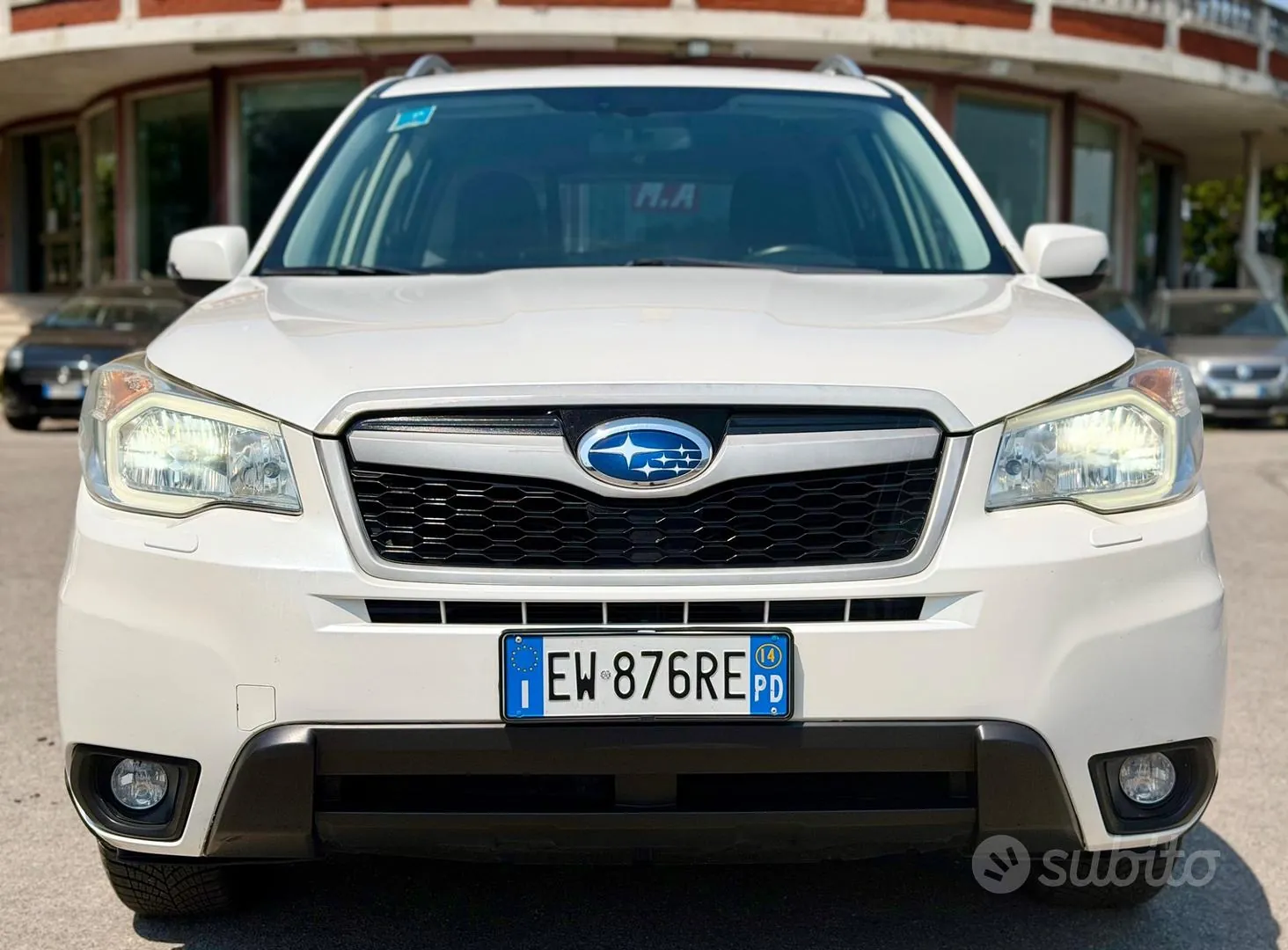 Subaru Forester 2014 photo 2