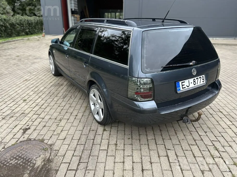 Volkswagen Passat 2002 photo 5