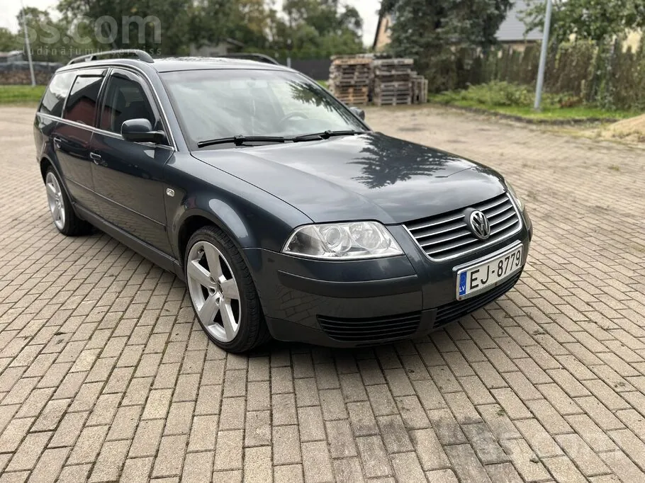 Volkswagen Passat 2002 photo 2