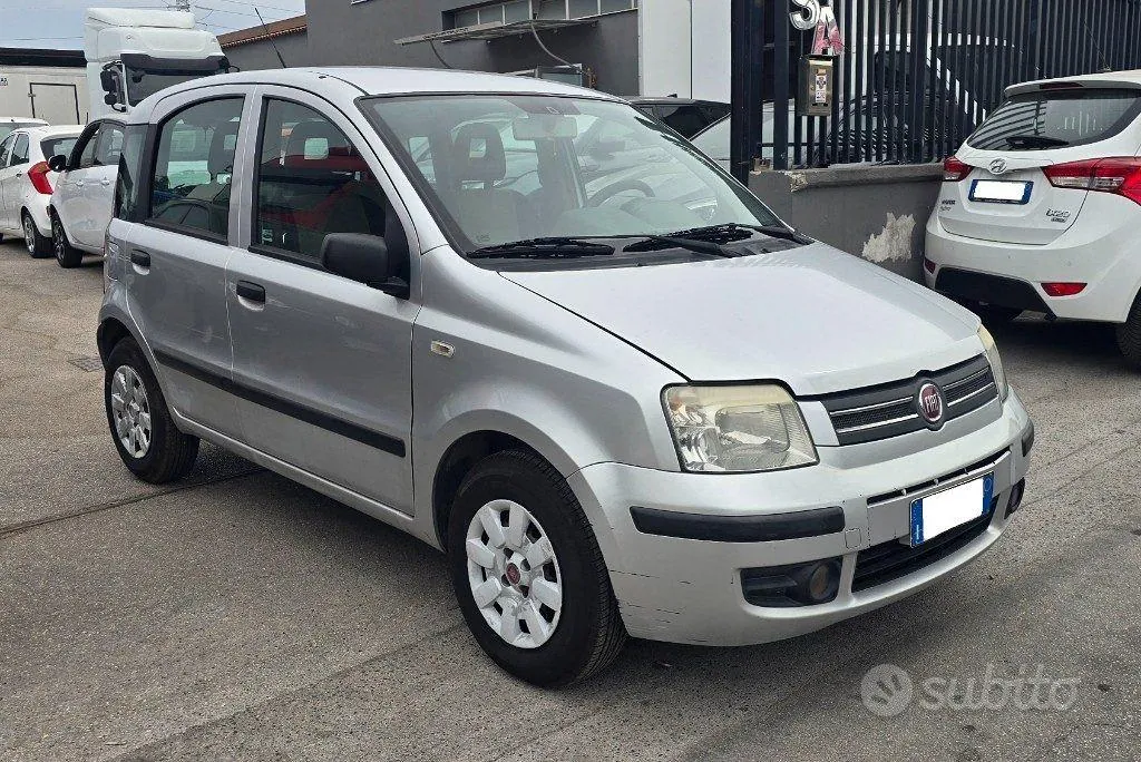 Fiat Panda 2007 photo 2