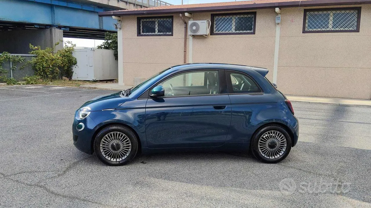 Fiat 500E 2022 photo 4