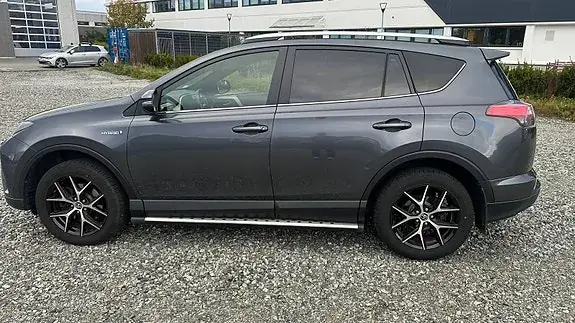 Toyota Rav4 2016 photo 5