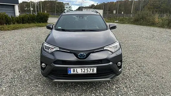Toyota Rav4 2016 photo 3