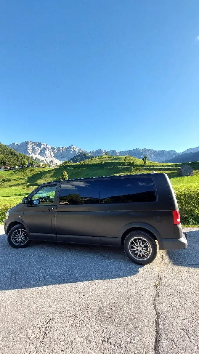 Volkswagen T5