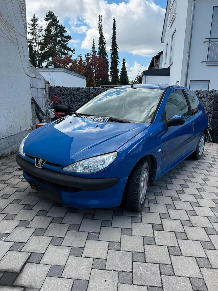 Peugeot 206