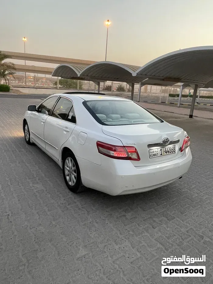 Toyota Camry 2010 photo 4
