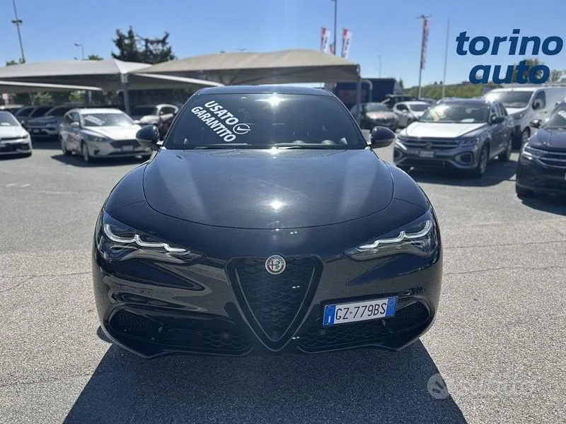 Alfa Romeo Stelvio 2025 photo 2