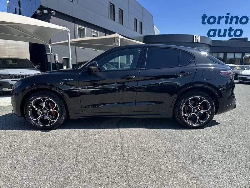 Alfa Romeo Stelvio 2025 photo 4