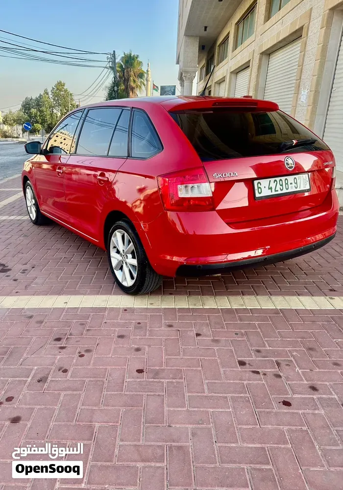 Skoda Spaceback 2015 photo 3