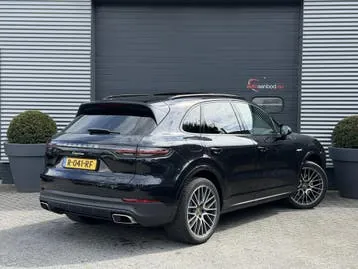 Porsche Cayenne 2020 photo 2