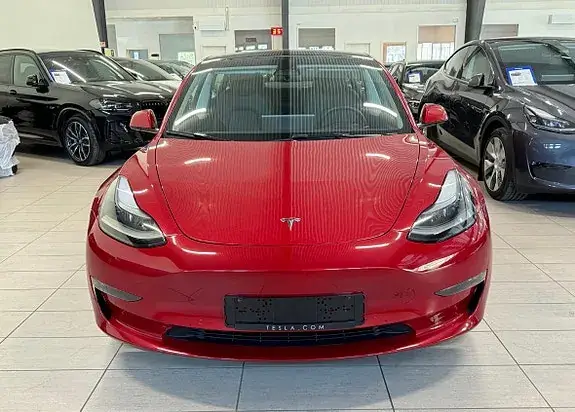 Tesla Model 3 2022 photo 3