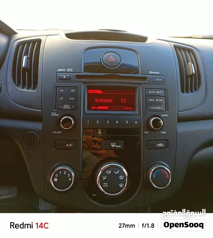 Kia Forte 2012 photo 2
