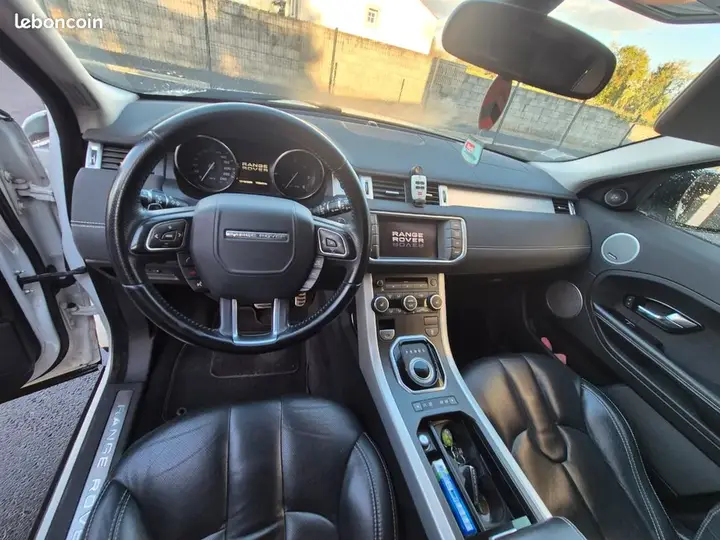 Land Rover Range Rover Evoque 2012 photo 3
