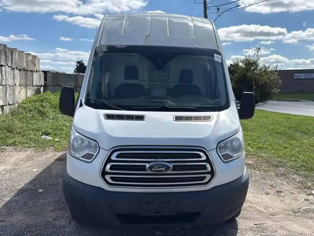 Ford Transit Cargo Van 2016 photo 2