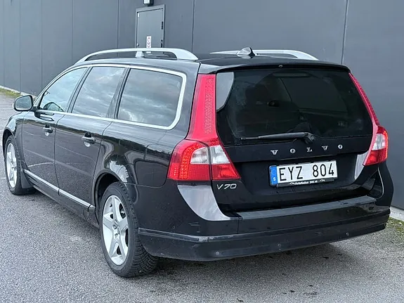 Volvo V70 2008 photo 2