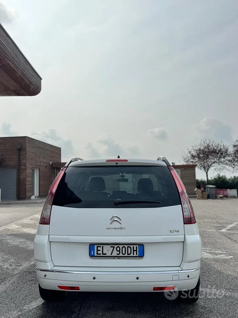 Citroen C4 Picasso 2012 photo 3