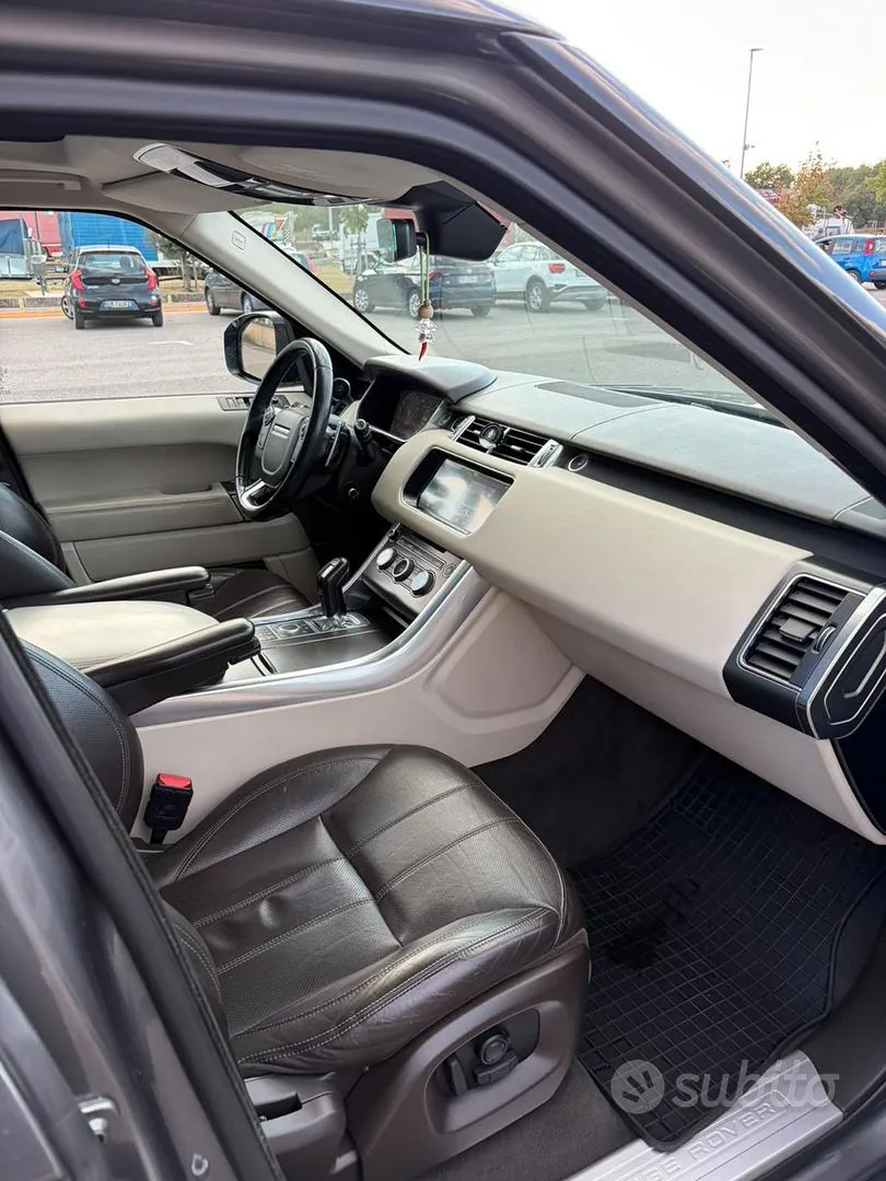 Land Rover Range Rover Sport 2017 photo 3