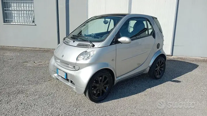Smart Fortwo 2006 photo 2