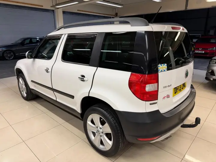 Skoda Yeti 2013 photo 5
