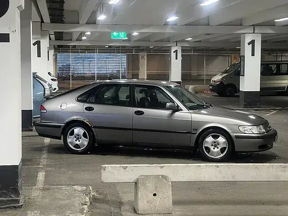 Saab 9-3 2001 photo 2