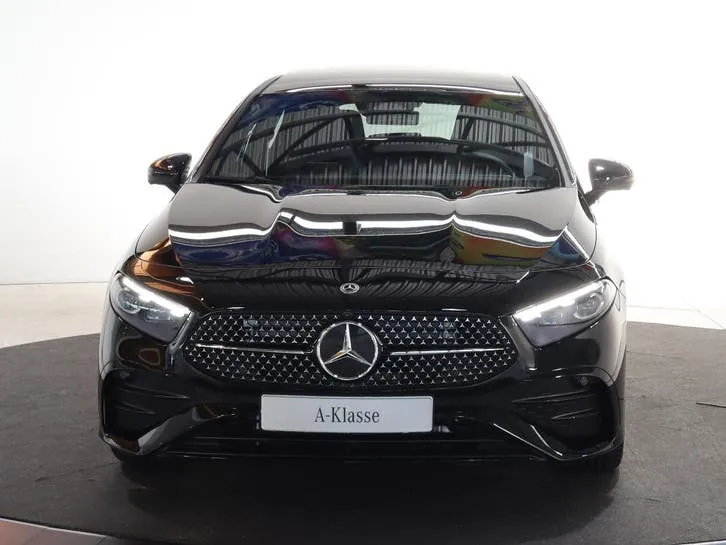 Mercedes-Benz A-Class 2025 photo 3