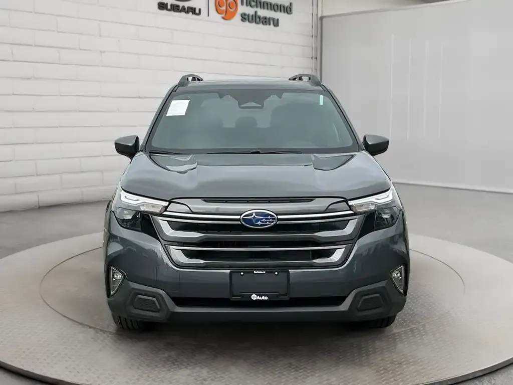 Subaru Forester 2026 photo 2