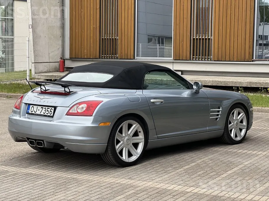 Chrysler Crossfire 2005 photo 2