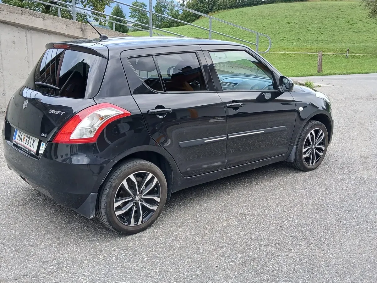 Suzuki Swift 2015 photo 2