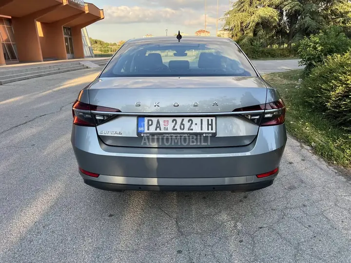 Skoda Superb 2021 photo 5