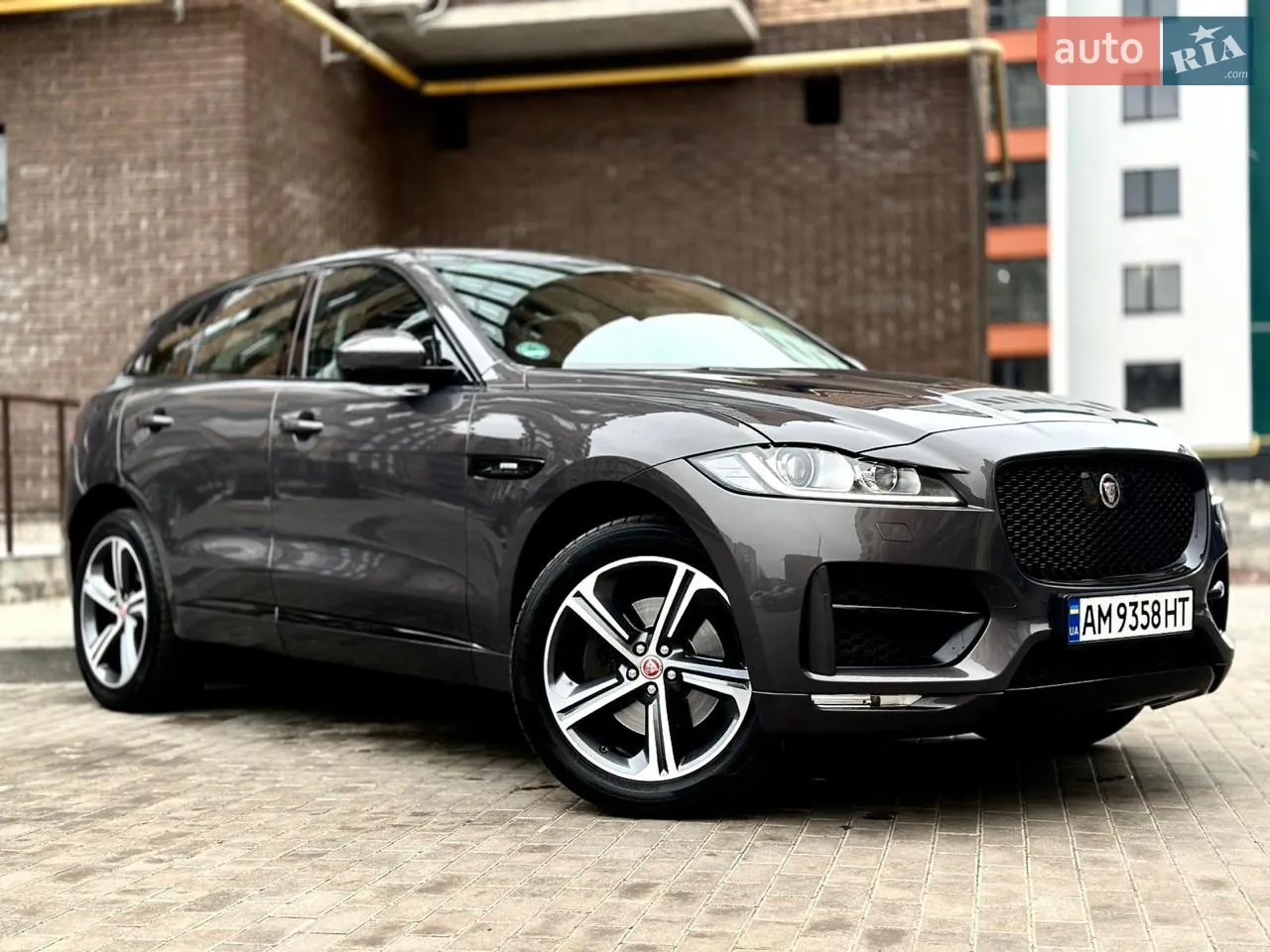Jaguar F-Pace