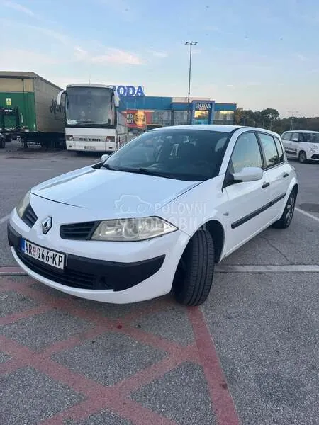Renault Megane 2008 photo 2