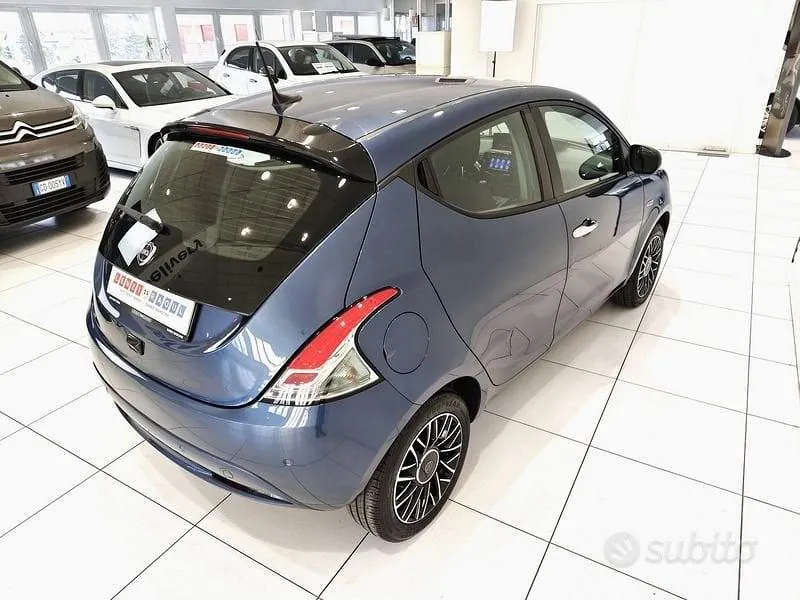 Lancia Ypsilon 2024 photo 3