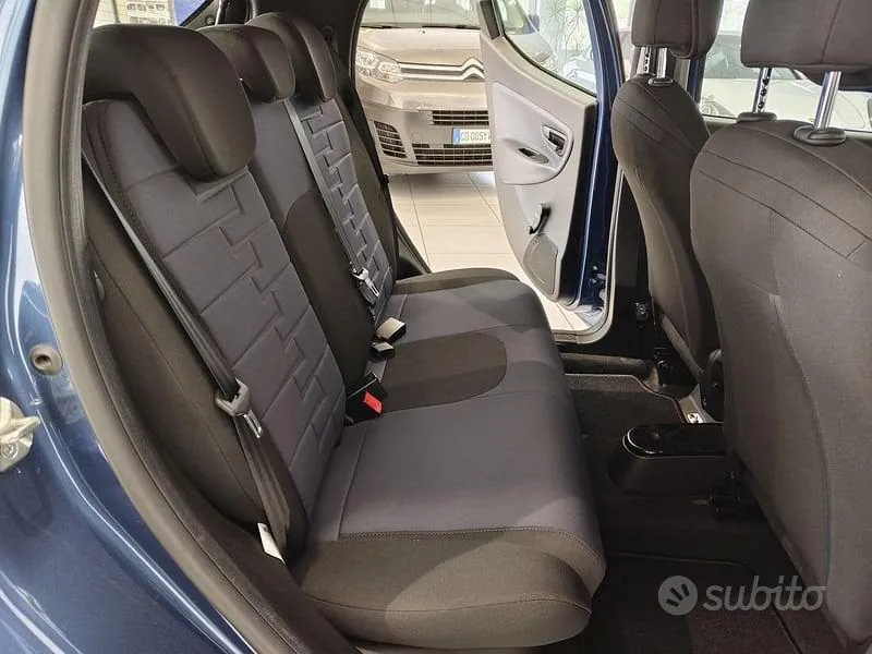 Lancia Ypsilon 2024 photo 5