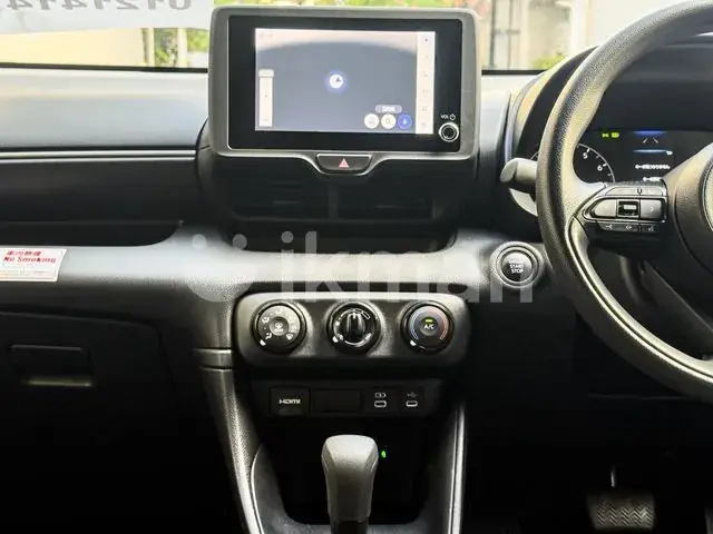 Toyota Yaris 2024 photo 5